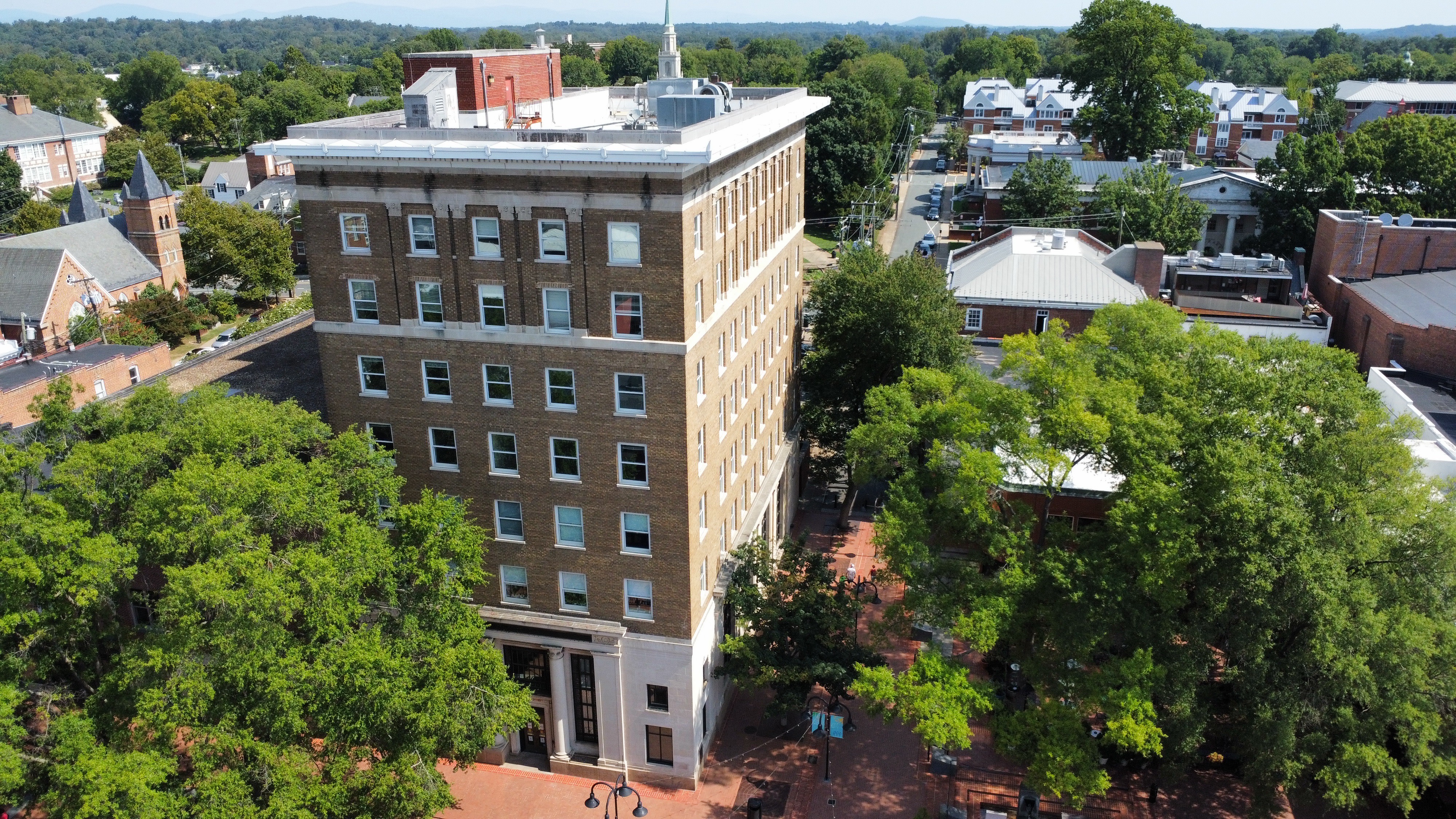 123 E. Main Street image