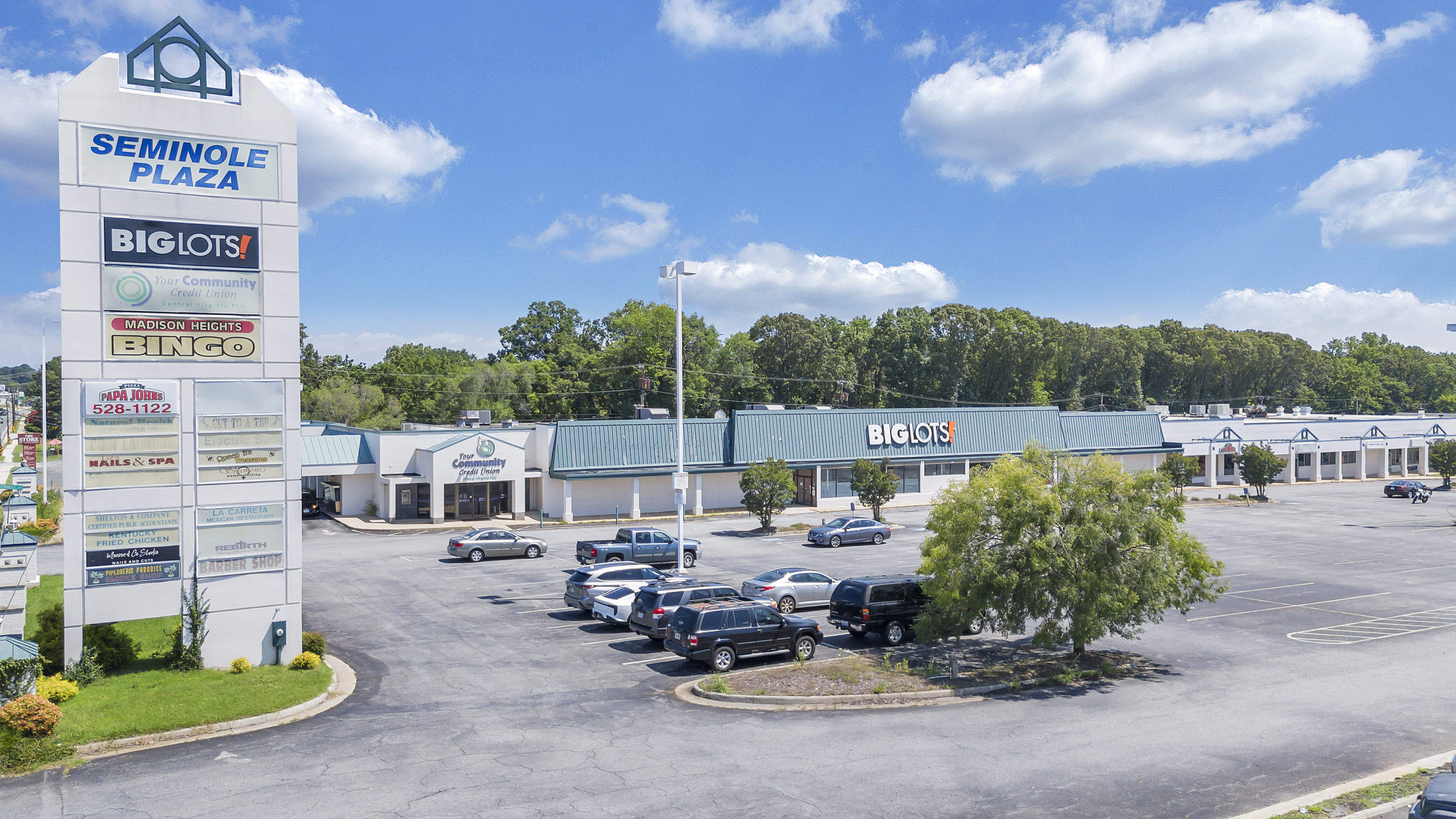 Seminole Plaza image