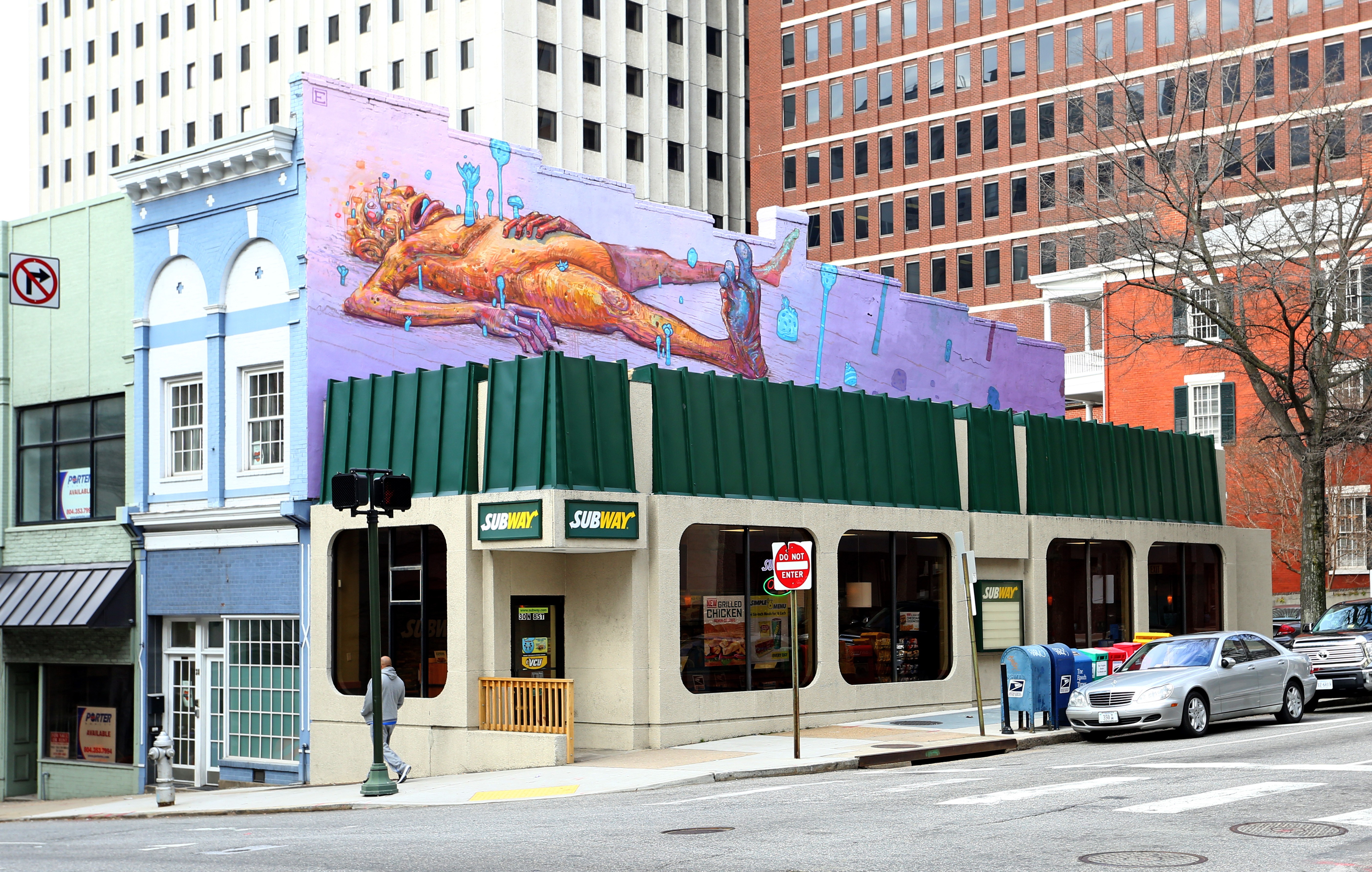 715 E. Franklin St image