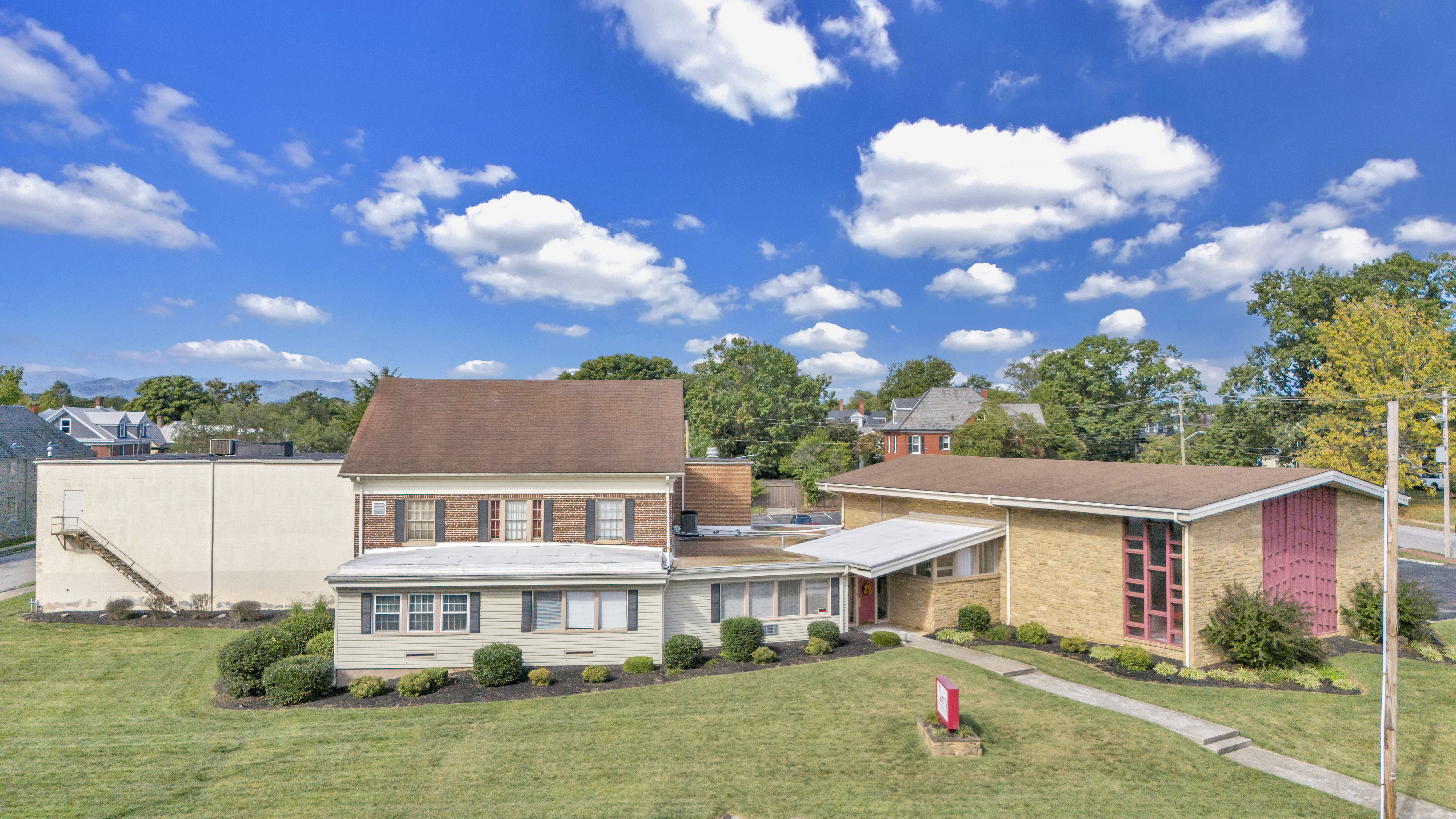 1001 Franklin Road SW image