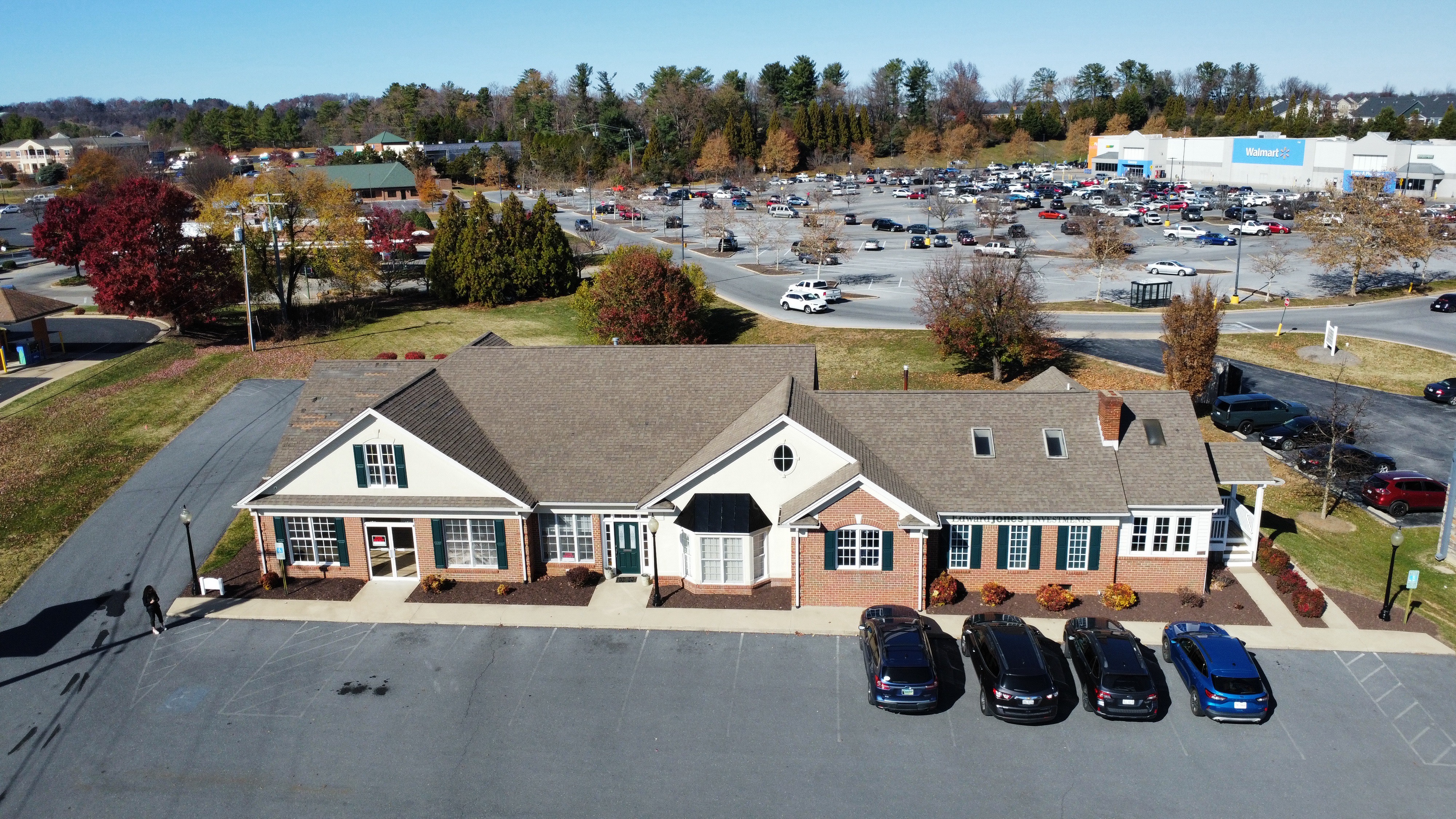 1835 Rosser Ave image