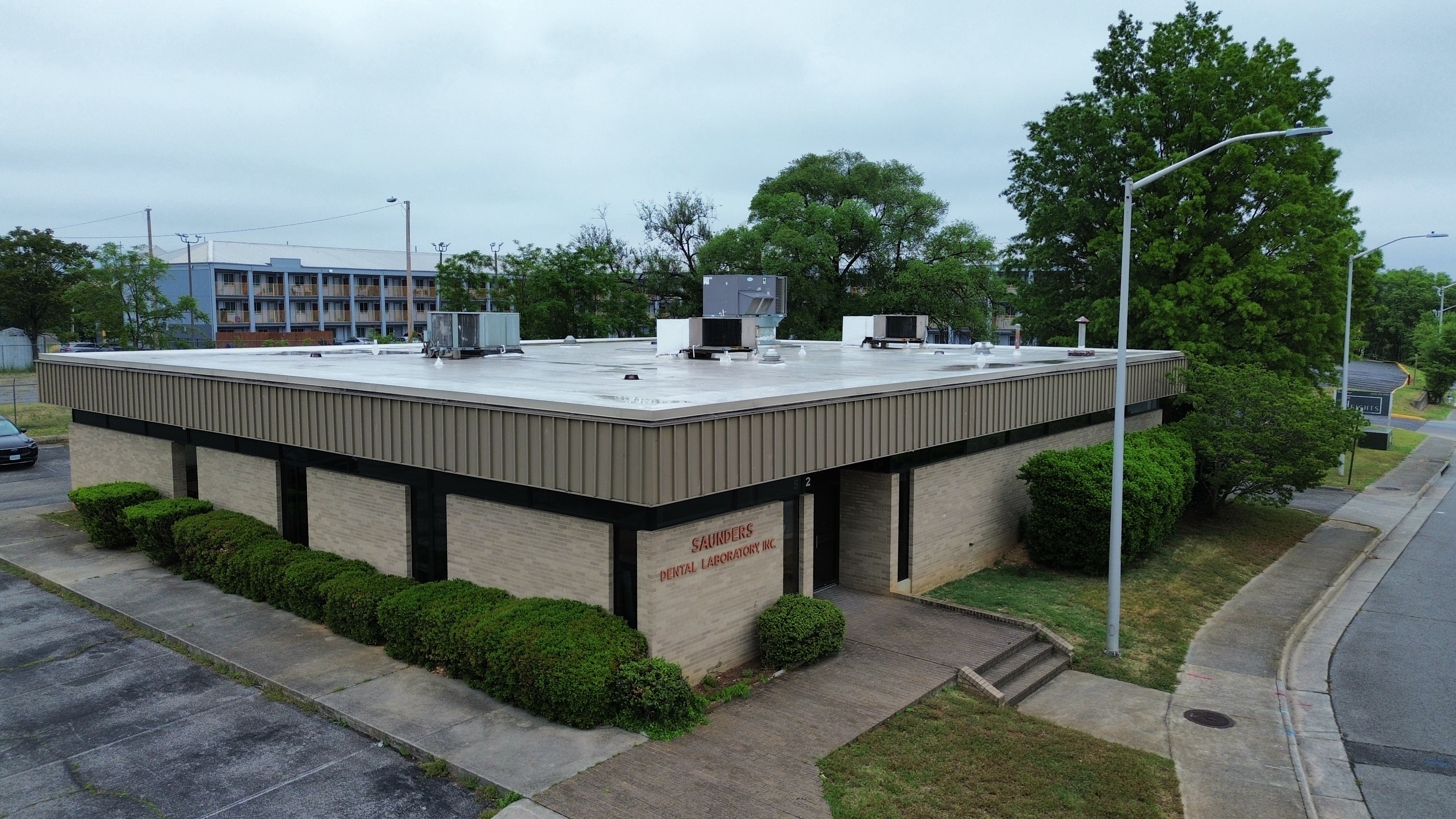 502 McDowell Avenue image