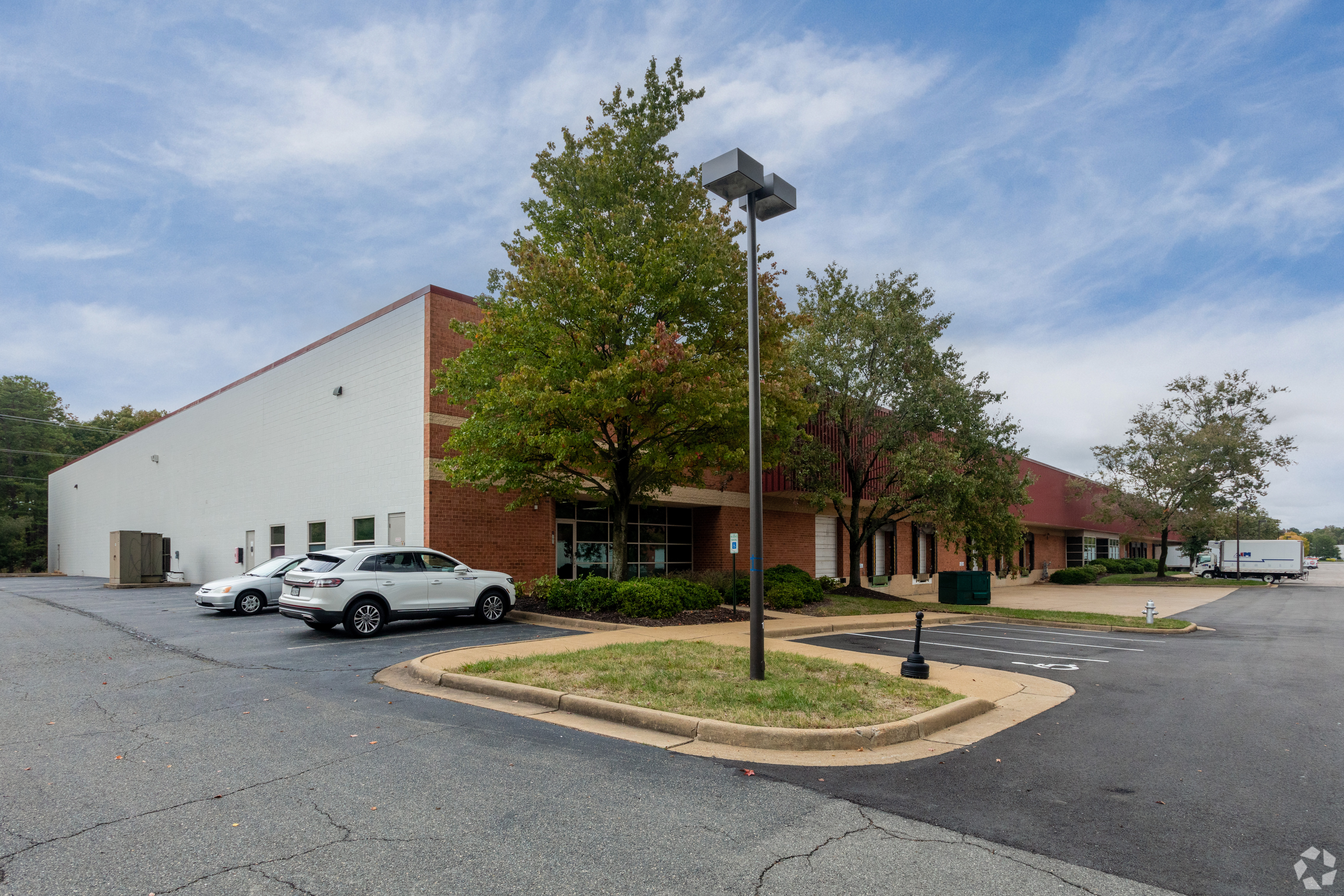 Woodlands Center I image
