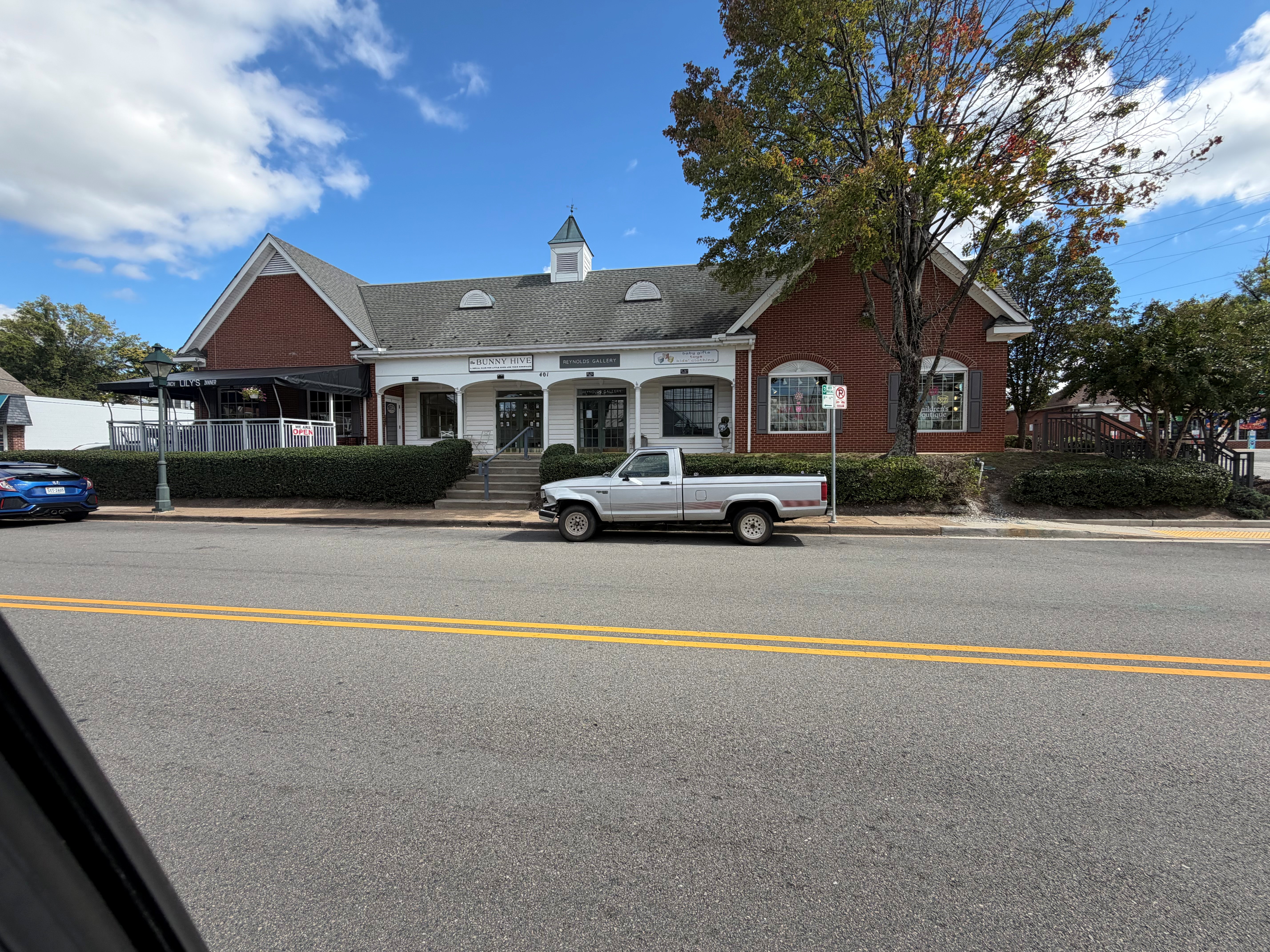 Libbie Plaza image