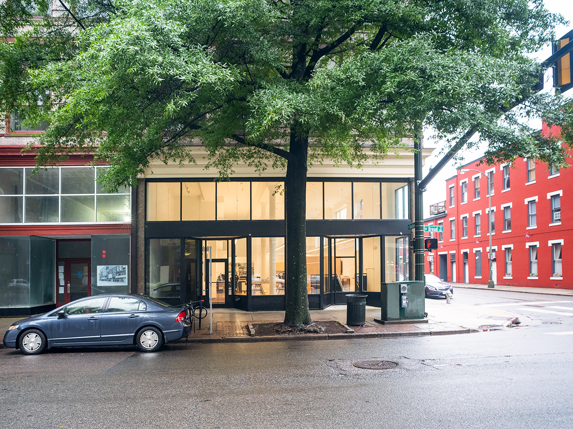 1 East Broad Street image